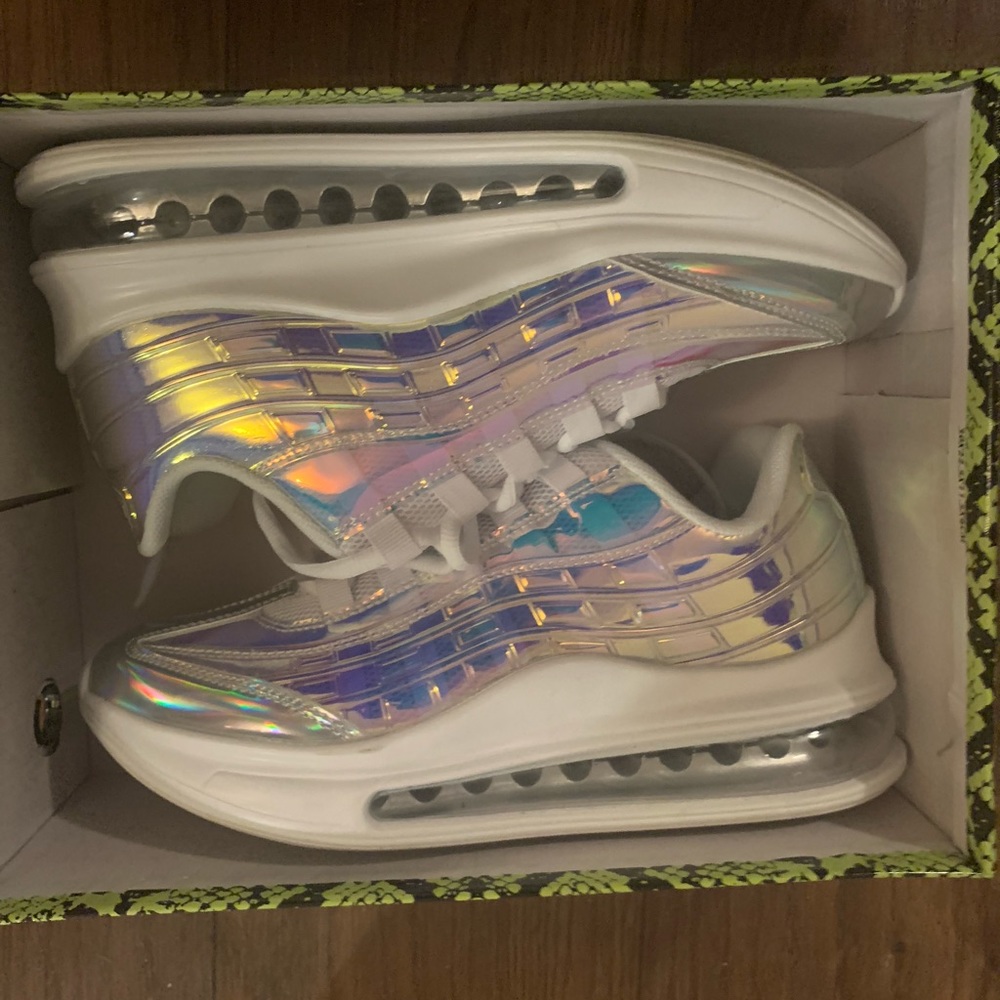 Holographic chrome white shoes